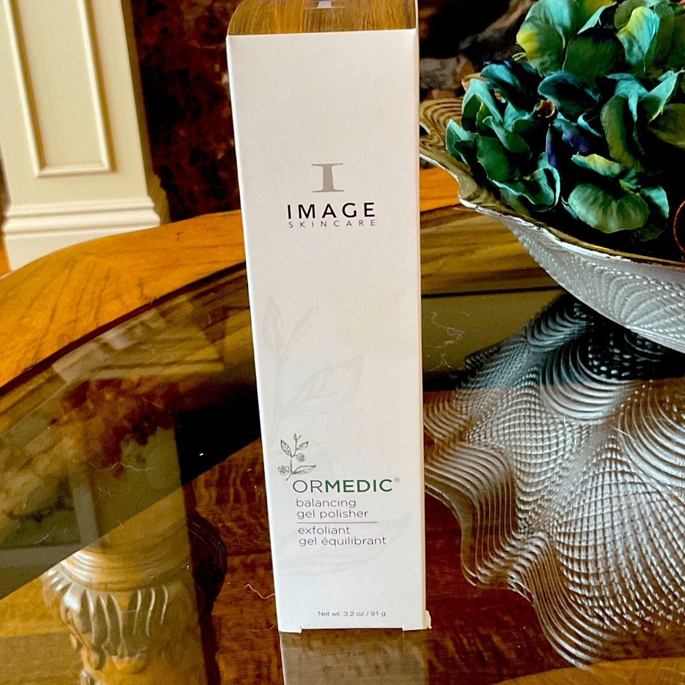 IMAGE SKINCARE ORMEDIC 
Balancing gel polisher 3.2 oz